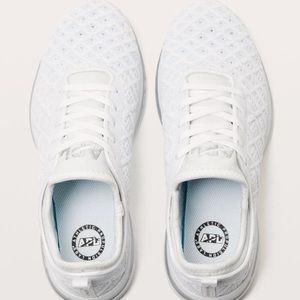 APL TechLoom Phantom Shoe